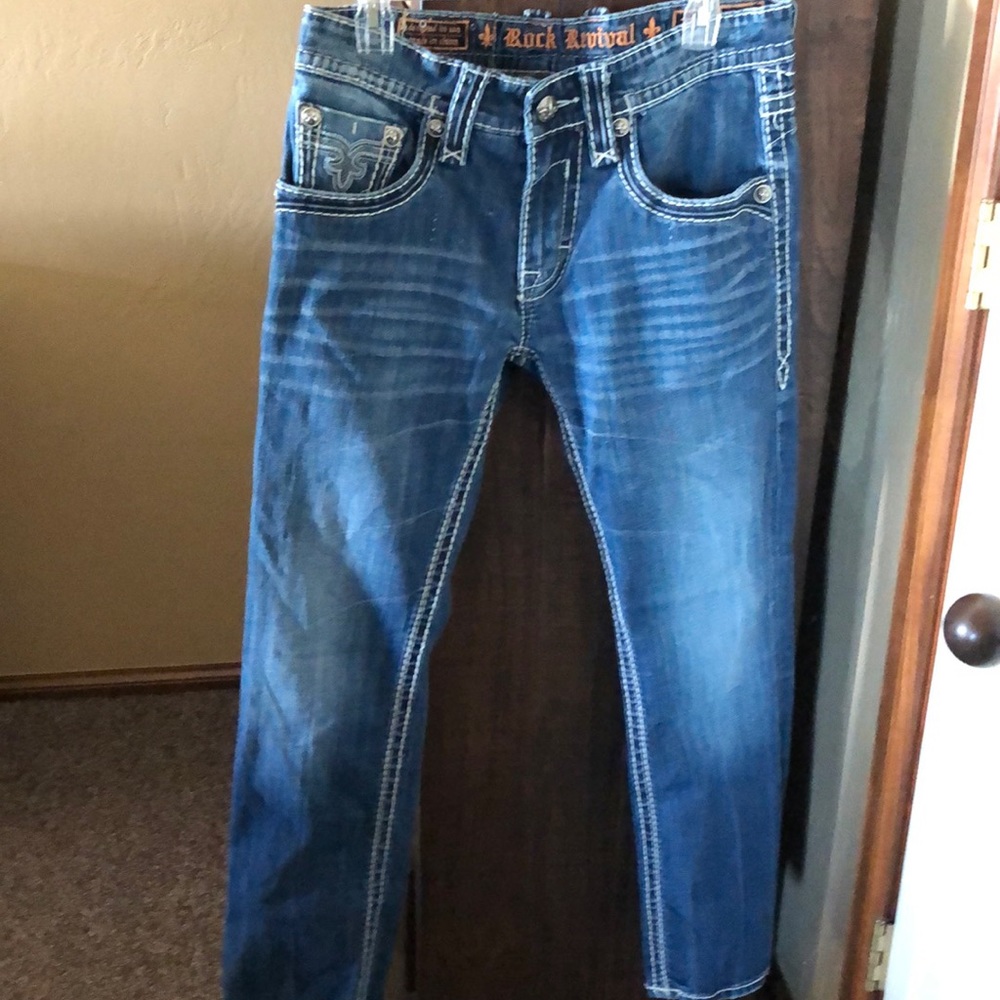 SOLD Harold Slim Straight